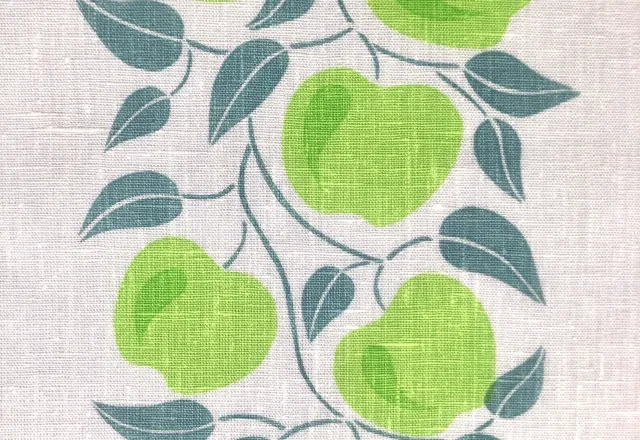 Mönster "Åländska äppel" design och handtryck Ann Eriksson, SALT Konsthantverk.